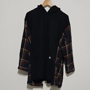Girrlscout Frankie Plaid Sleeve Black Hoodie